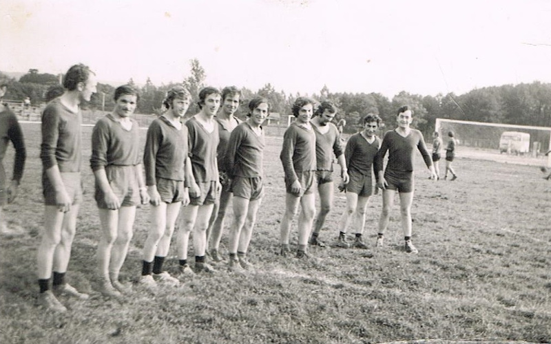 Drużyna Piłkarska Seniorów Pustyni – Lata 70’